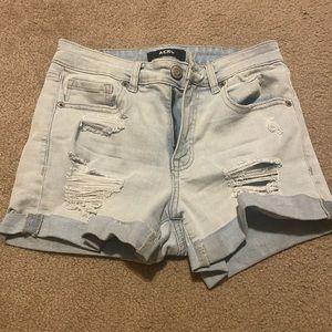 High rise midi. Light wash. Size 4